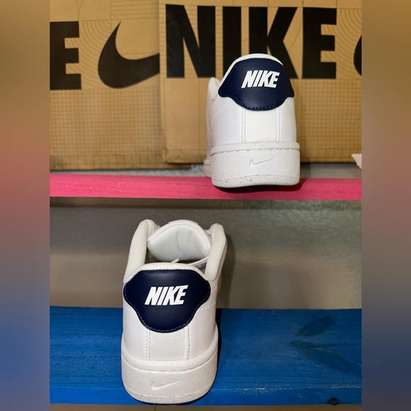 Men's Nike Court Royale 2 NN White/Midnight Navy-White (DX5939 102) - NEW - Picture 4 of 5